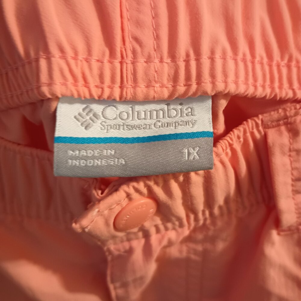 Columbia Pink Athletic Shorts - Picture 3 of 3